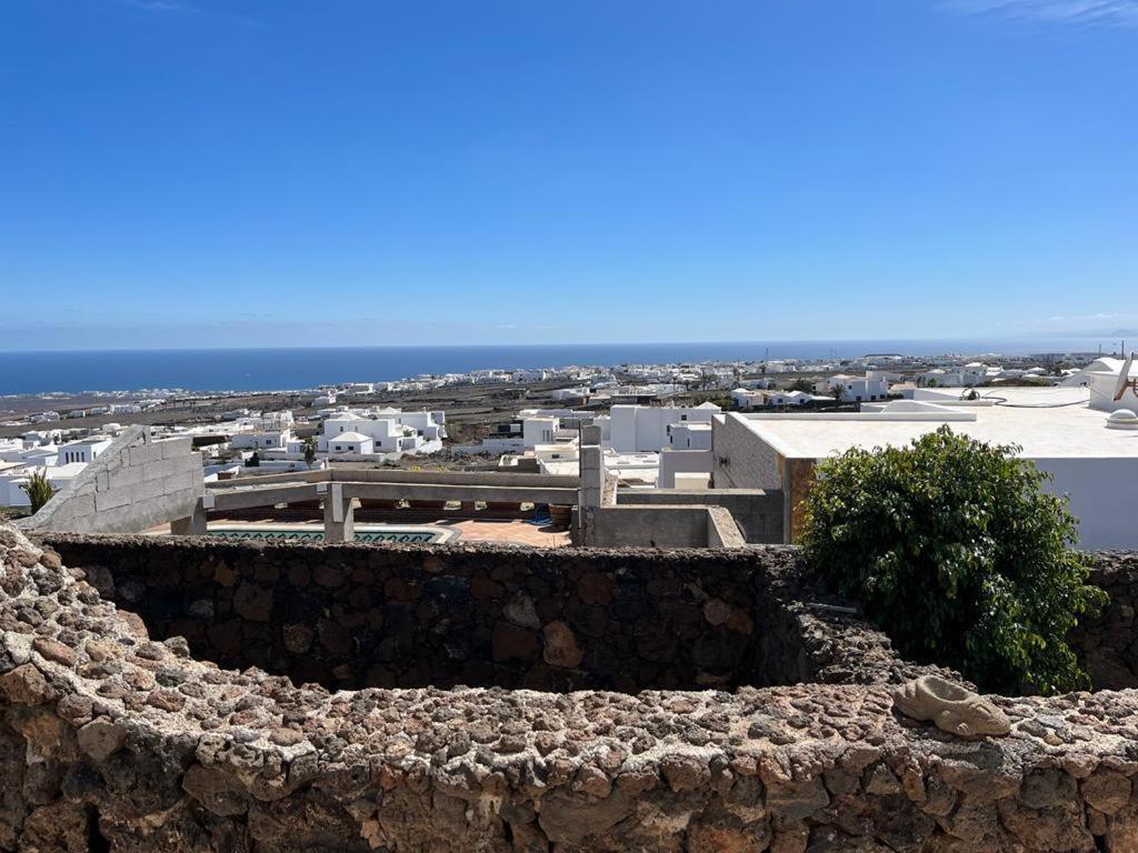Tipica Lanzarote House Only Adults Bed and Breakfast Tías Eksteriør billede