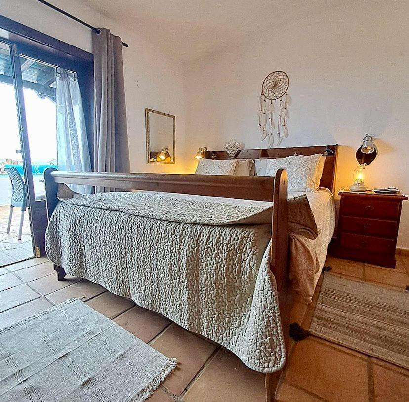 Tipica Lanzarote House Only Adults Bed and Breakfast Tías Eksteriør billede