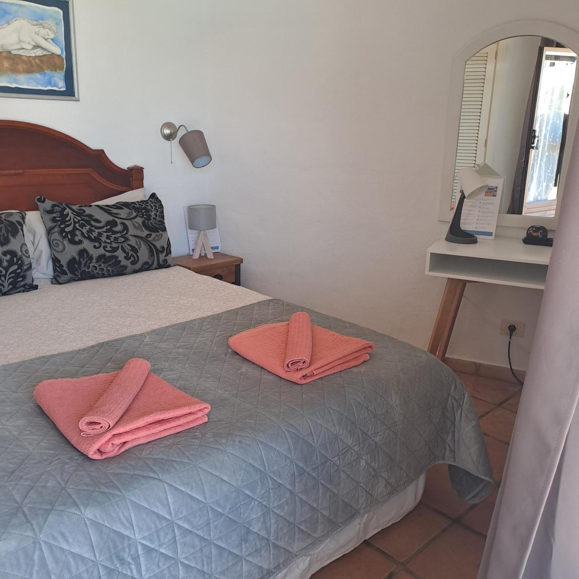 Tipica Lanzarote House Only Adults Bed and Breakfast Tías Eksteriør billede