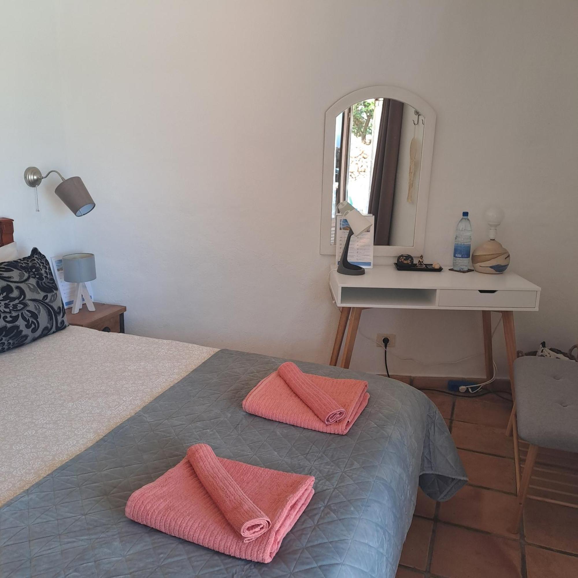 Tipica Lanzarote House Only Adults Bed and Breakfast Tías Eksteriør billede